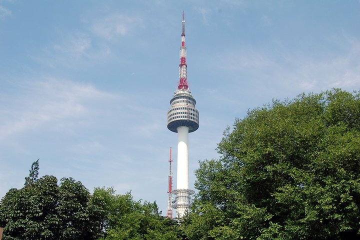 Seoul Tower walking tour  - Photo 1 of 7
